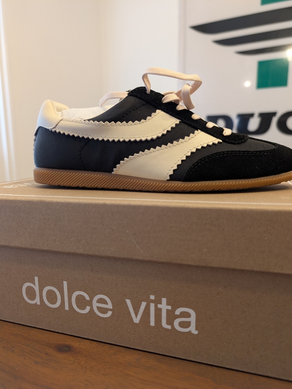 NEW. Never Wore. Dolce Vita Black and Cream Retro Lace-Up Sneaker